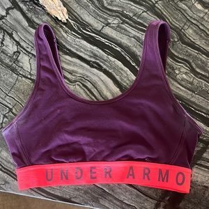 Under armor, barely worn, unpadded sports bra